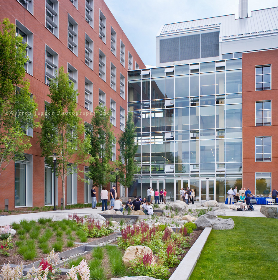 Center for Biotechnology & Life Sciences at University of Rhode Island